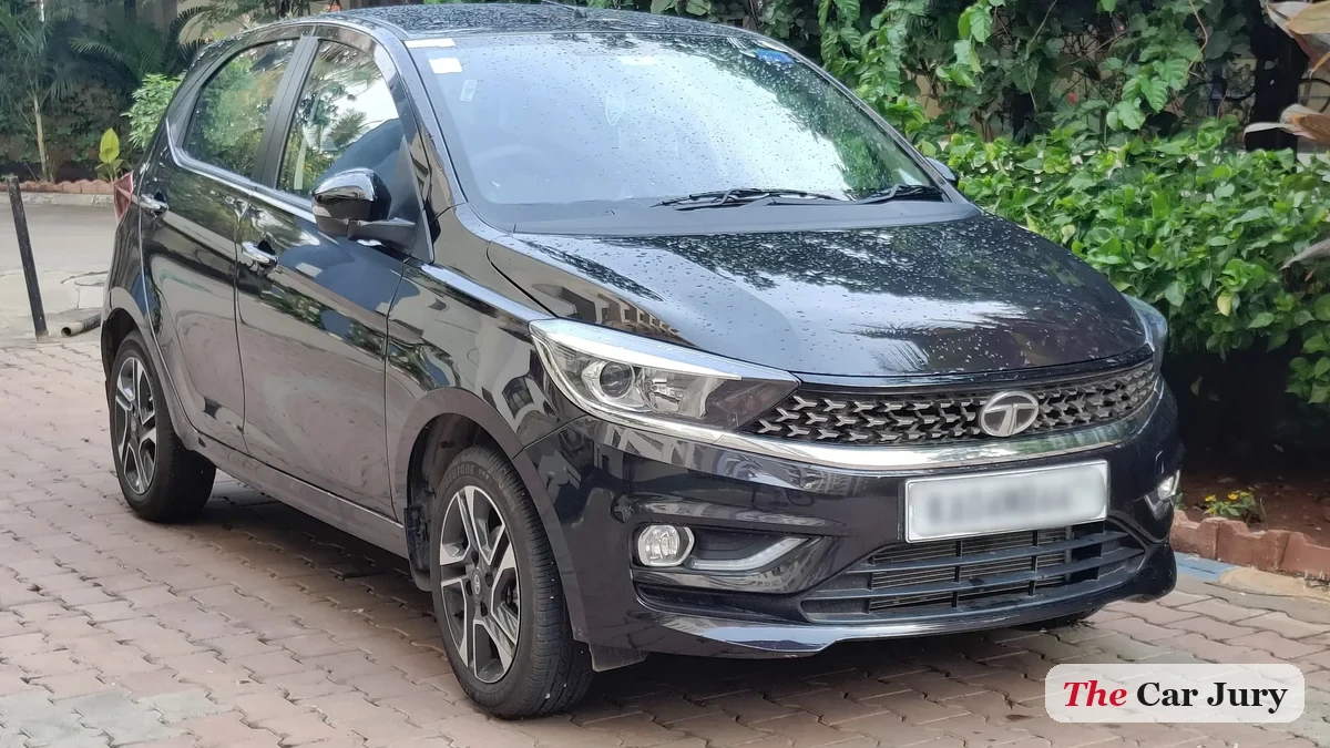 Tata Tiago press image