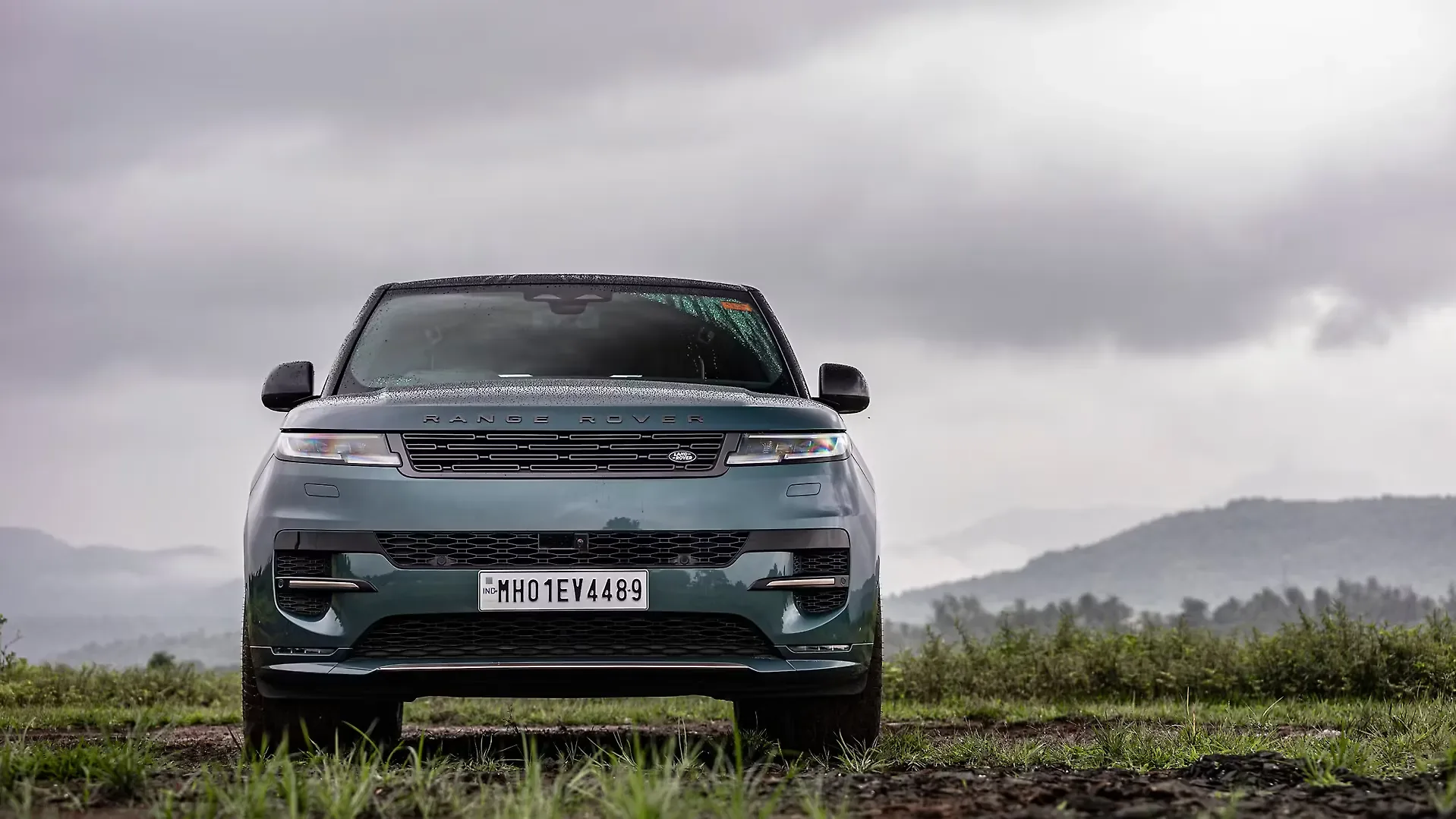 Range Rover Sport official press image
